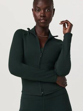 VUORI AllTheFeels Full Zip Jacket in EVERGREEN, XS X-SMALL